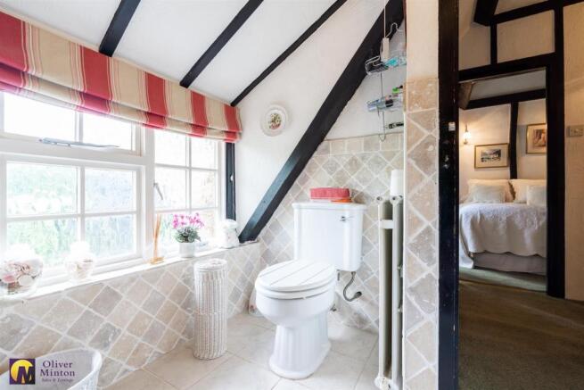 Bathrooms-3.jpg