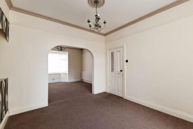 5 bed Terraced for sale Image 4