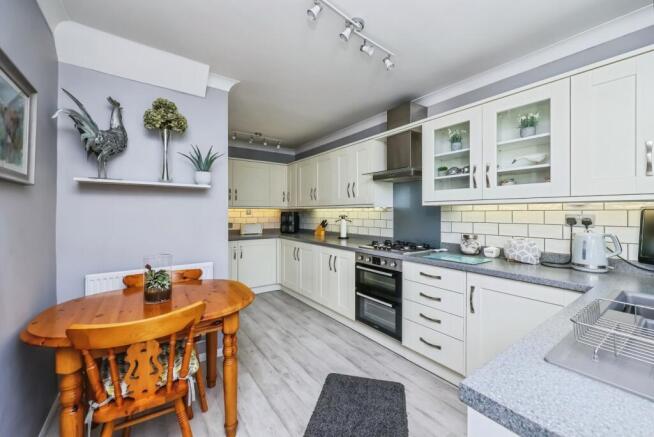 Fitted Kitchen