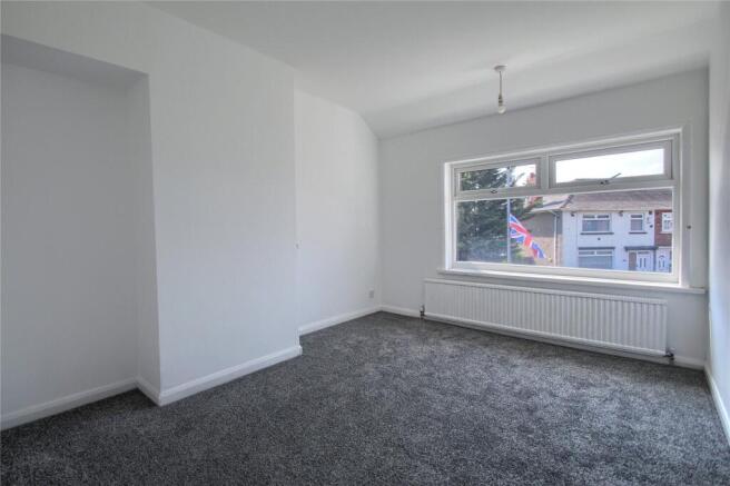 3 bed Semi-Detached for sale Image 8