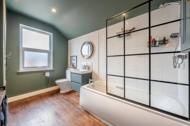 2 bed Terraced for sale Image 11