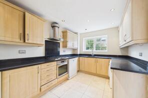1, Longhurst Close, Caversham, Reading RG4 5ER