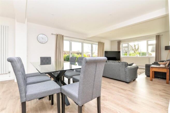Winton Way, New Milton, Hampshire, BH25 photo 4
