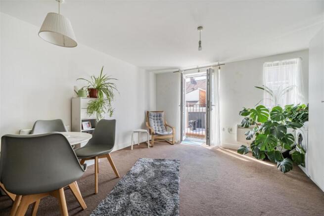 Lounge/Diner/Kitchen