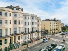 Flat 10, 16, Brunswick Place, Hove BN3 1NA