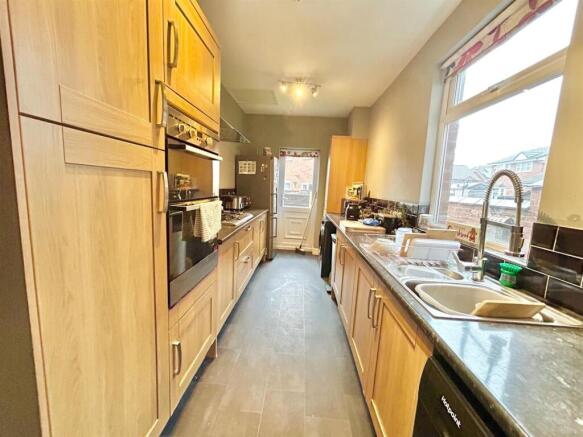 Kitchen.jpg
