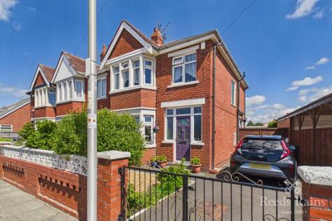 Johnsville Avenue, Blackpool, Lancashire, FY4