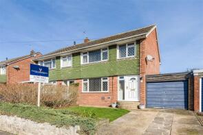 2, Hurst Green Close, Waterlooville PO8 8AS