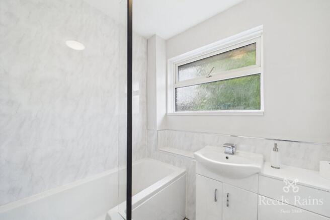 1 bed Terraced for sale Image 8