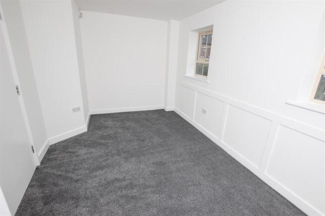 GROUND FLOOR BEDROOM/OFFICE