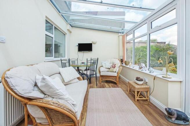 3 bed Semi-Detached for sale Image 11