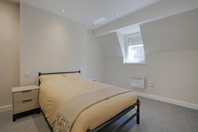 1 bed Apartment to rent Image 5