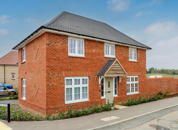 3-bed detached on Underwood Croft, Leighton Buzzard, LU7, £490,000
