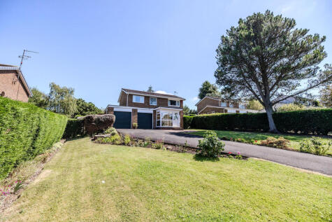 Linden Way, Darras Hall, Ponteland, Newcastle upon Tyne