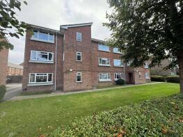 14, Grange Court, Boundary Road, Newbury RG14 7PH