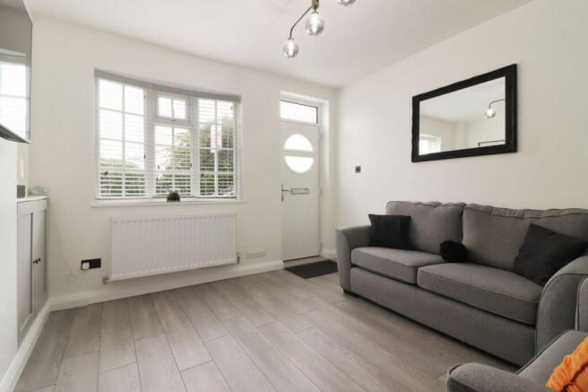 2 bed Terraced for sale Image 6