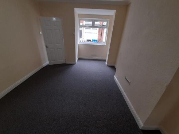 2 bed Not Specified to rent Image 4