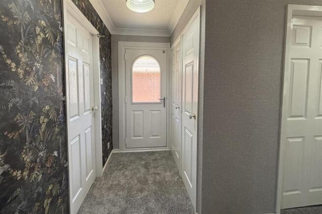 2 bed Detached Bungalow for sale Image 12