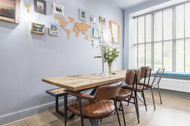 3 bed Terraced for sale Image 8