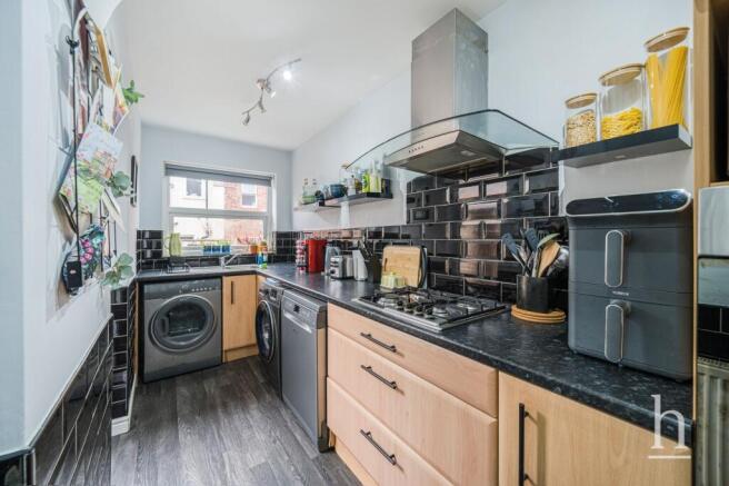 Gorsefield Road, Prenton, CH42 photo 4