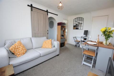 Longfield Drive, Mitcham, CR4