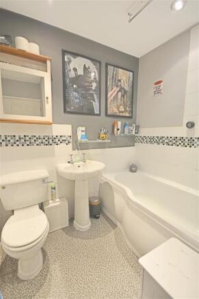 Photo 13