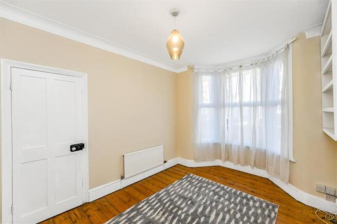 18 Lancaster road-9.jpg