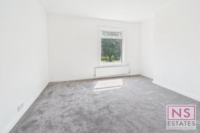 3 bed Terraced for sale Image 9