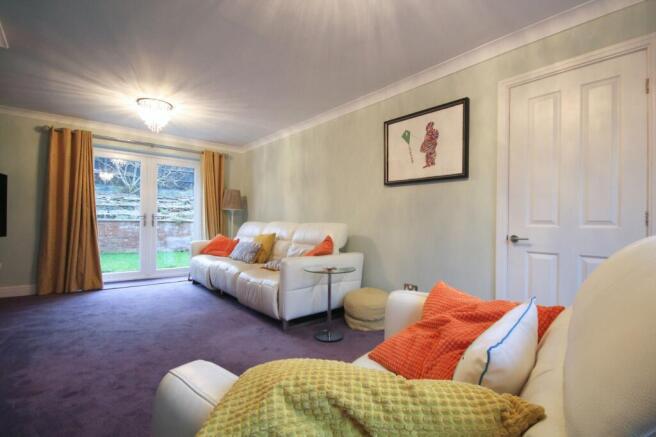 The Downs, Cuddington, CW8 photo 4