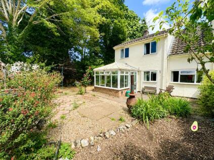 Manor Close, Buxton, Norwich, Norfolk, NR10 5HR