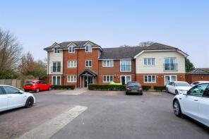 Flat 14, 88 90, Hambledon Road, Waterlooville PO7 6DF