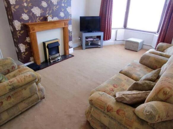 lounge b