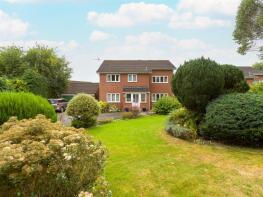 6, Cedar Avenue, Ellesmere SY12 9PA