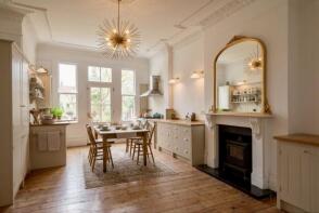Flat 1, 48, Grove Park, London SE5 8LG