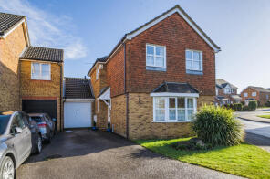 4, Munday Court, Binfield, Bracknell RG42 4UG