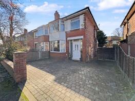 36, Pine Avenue, Manchester M45 7EQ