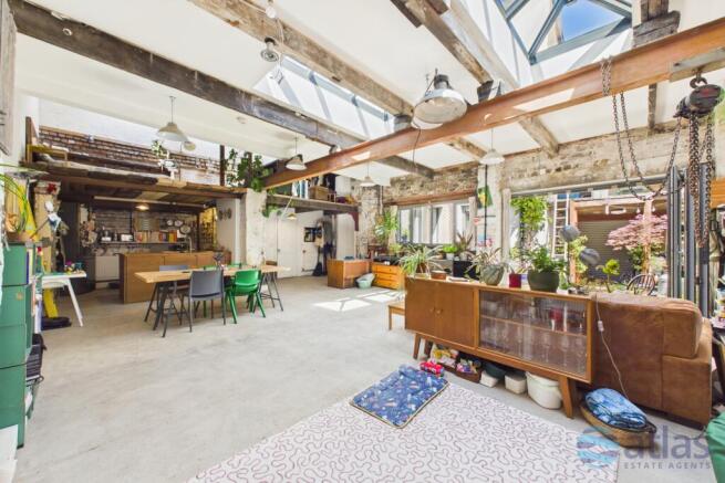 Open Plan Kitchen/Dining/Living Space