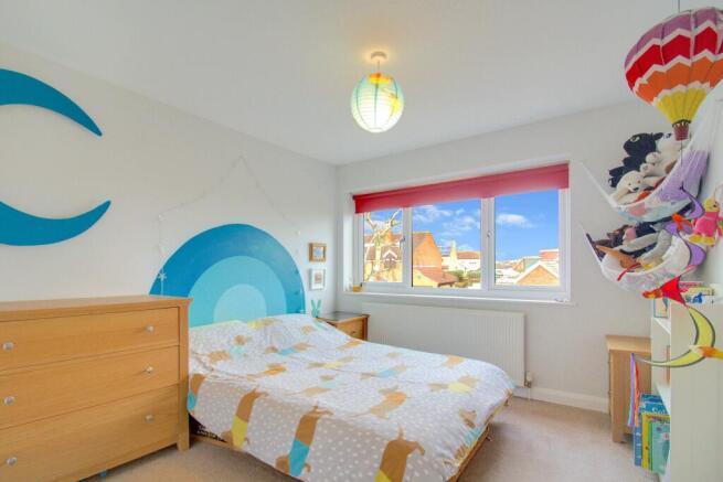 Bedroom 2 (Double)
