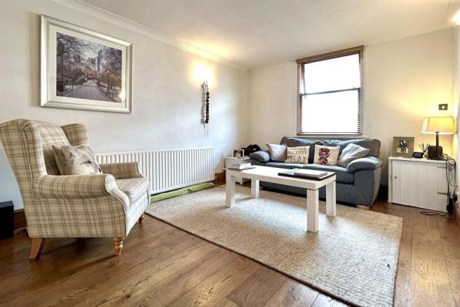 Elm Road South, Stockport, SK3 photo 2