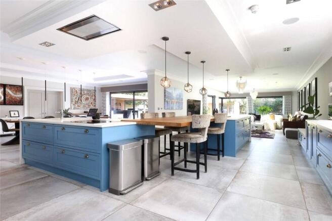 Kitchen/Breakfast
