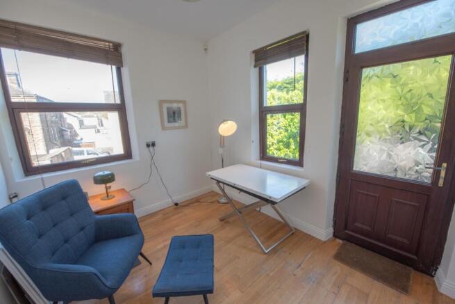 4 bed Terraced for sale Image 7