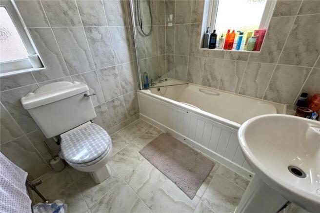 3 bed Semi-Detached for sale Image 10
