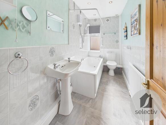 3 bed Terraced for sale Image 10