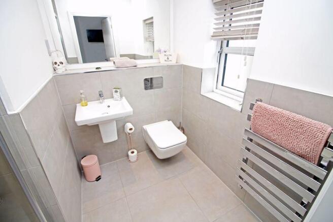 Bed 2 En-Suite
