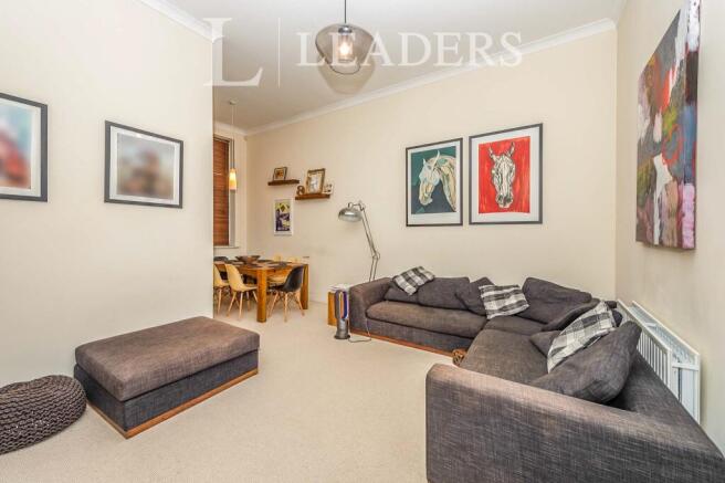 Living area alt