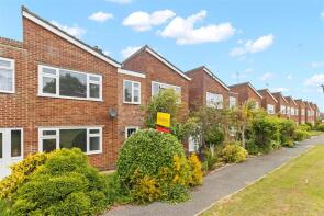 22, Hayland Green, Hailsham BN27 1SR