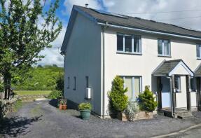 Tå¶ Derwen, High Street, Glasinfryn LL57 4UN