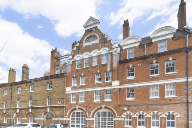 Renfrew Road - Front