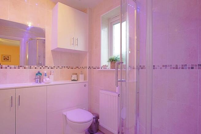 Master En-suite