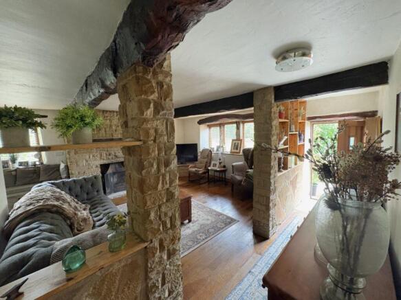 3 bed Detached for sale Image 8